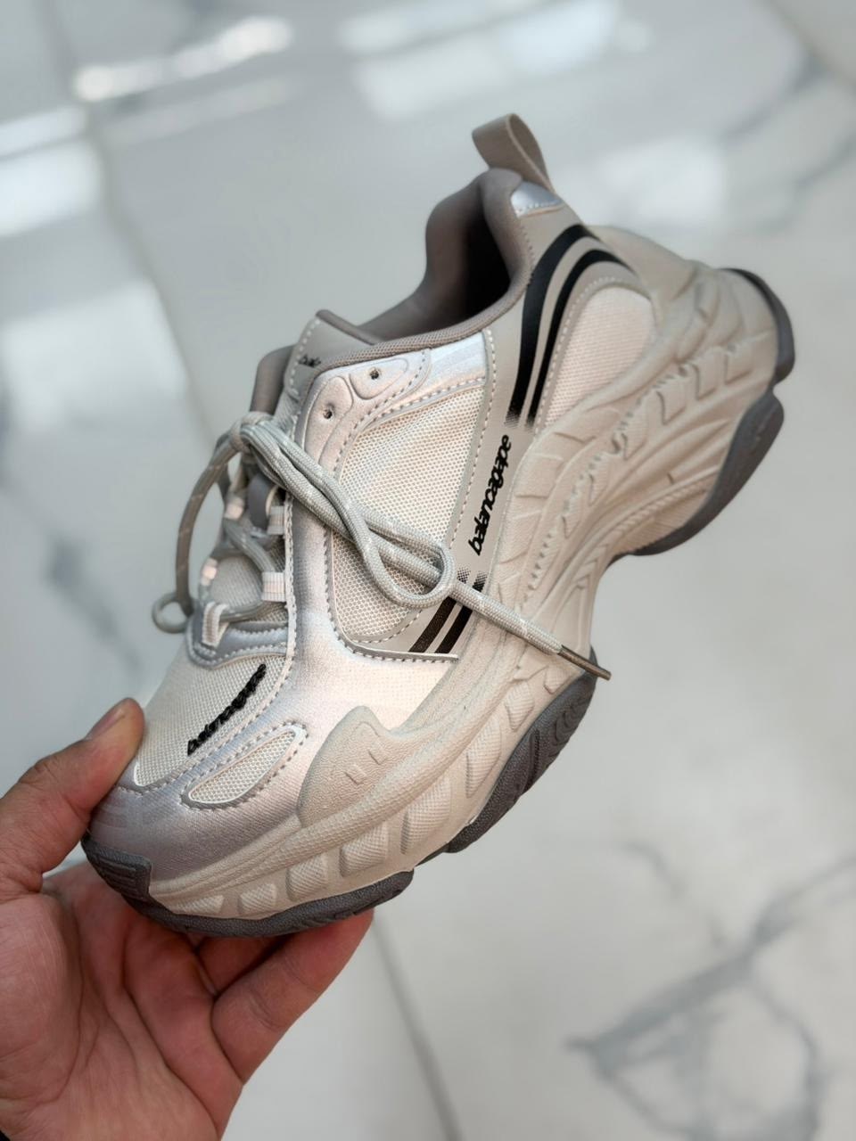 кроссовки мужские balenciaga,кроссовки balenciaga,balenciaga 10 xl кроссовки,кроссовки женские balenciaga,кроссовки баленсиага трек 2 чёрные