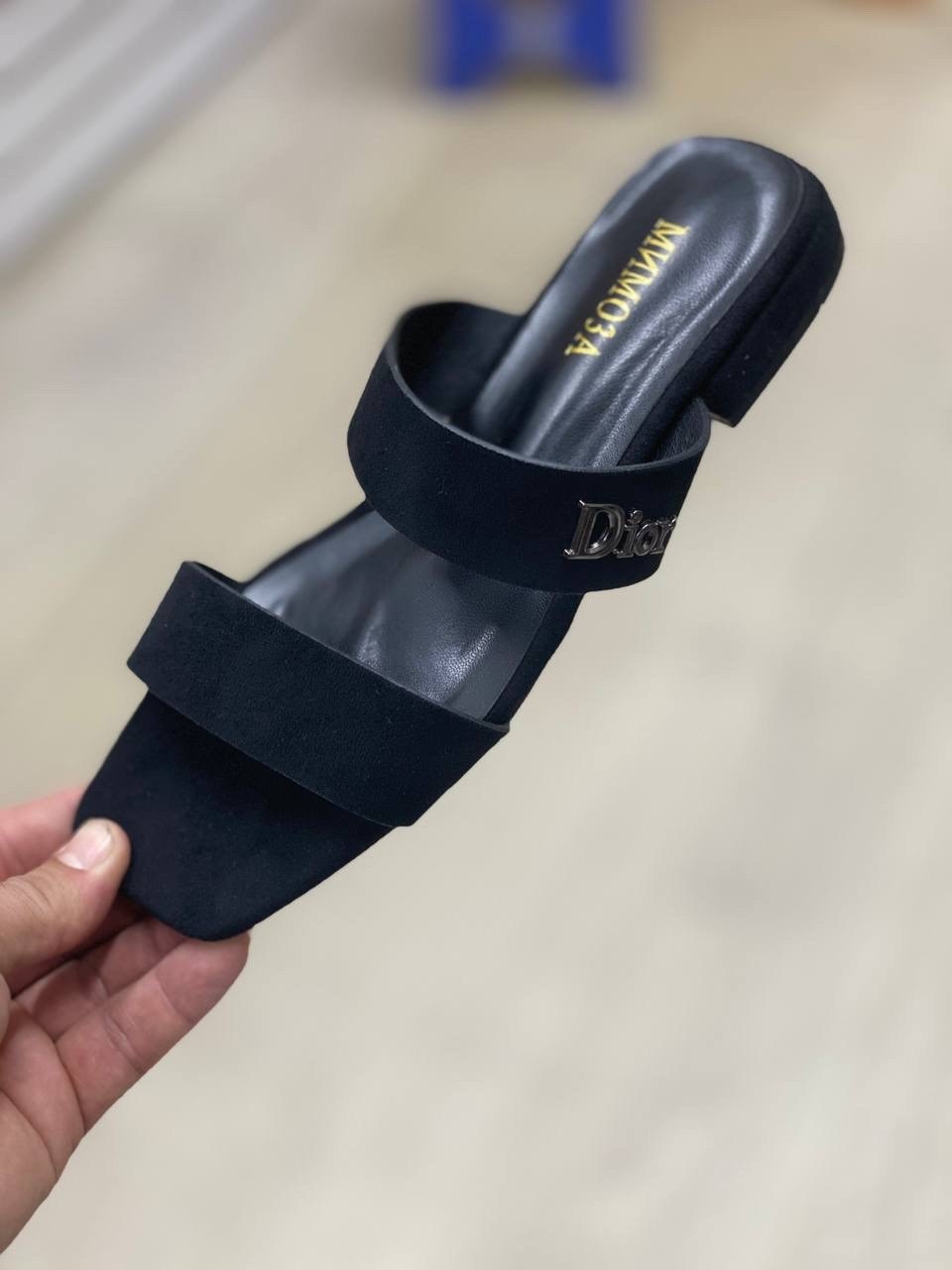 шлепки кристиан диор женские,шлепанцы женские,шлепанцы кристиан диор,шлепки диор,шлепки модные