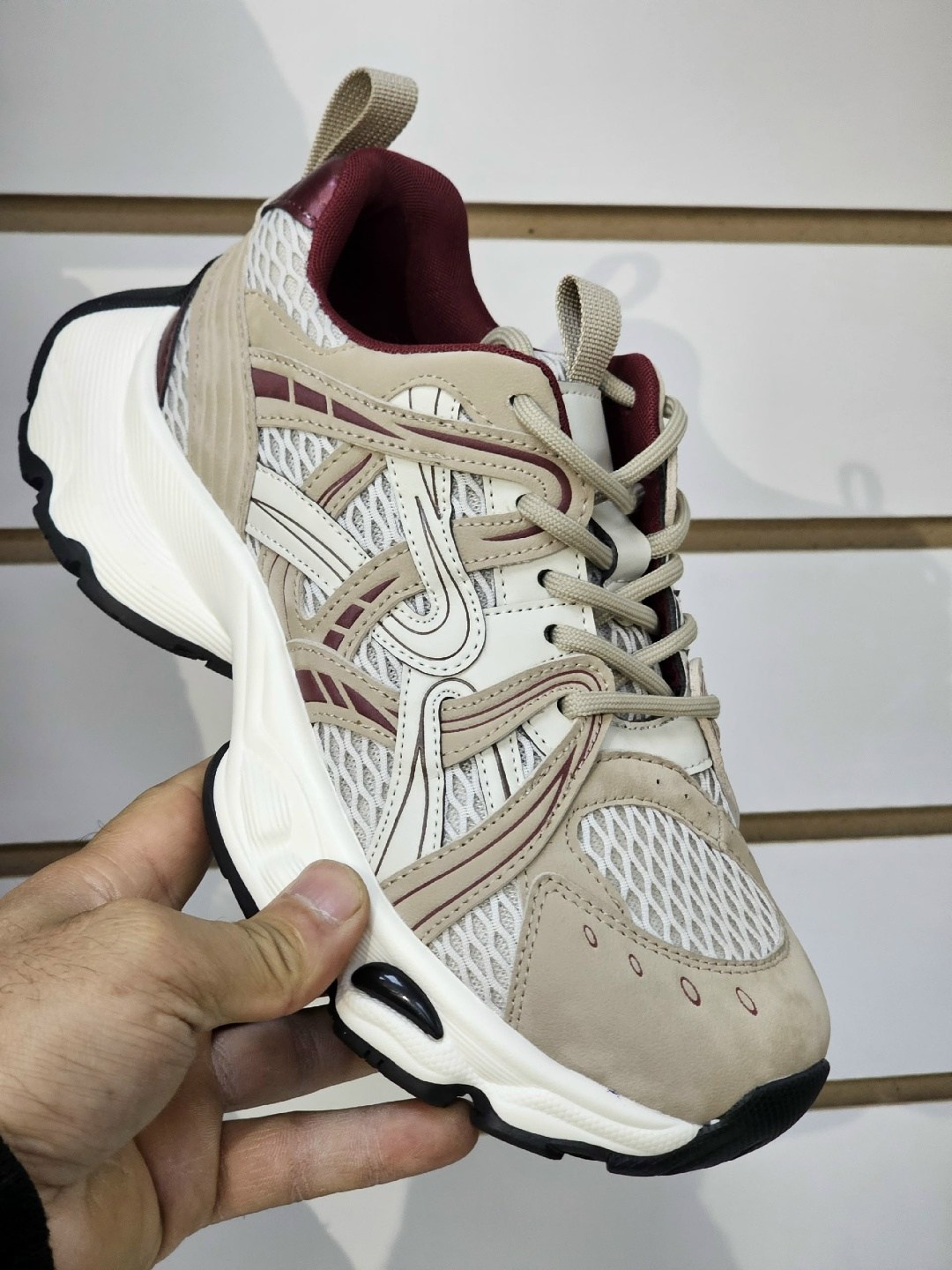 кроссовки женские,повседневные кроссовки,кроссовки универсальные,спортивная ,модные кроссовки