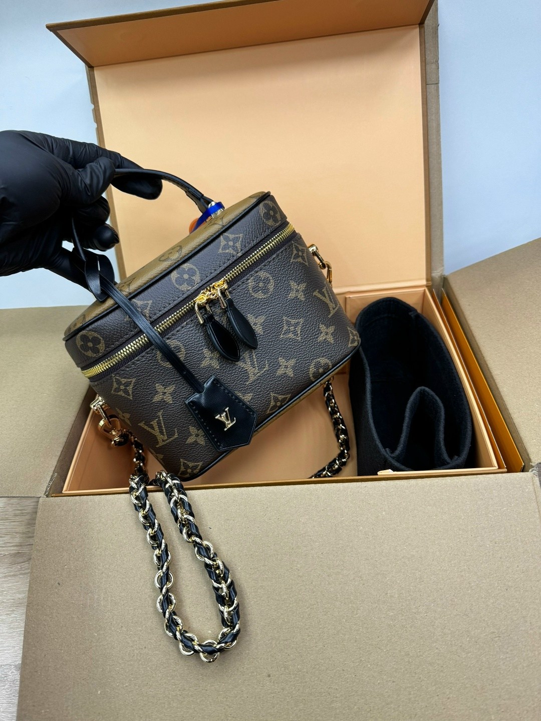 женская сумка louis vuitton,louis vuitton сумка на плечо,louis vuitton сумка ведро на плечо,сумка луи виттон,cумка louis vuitton