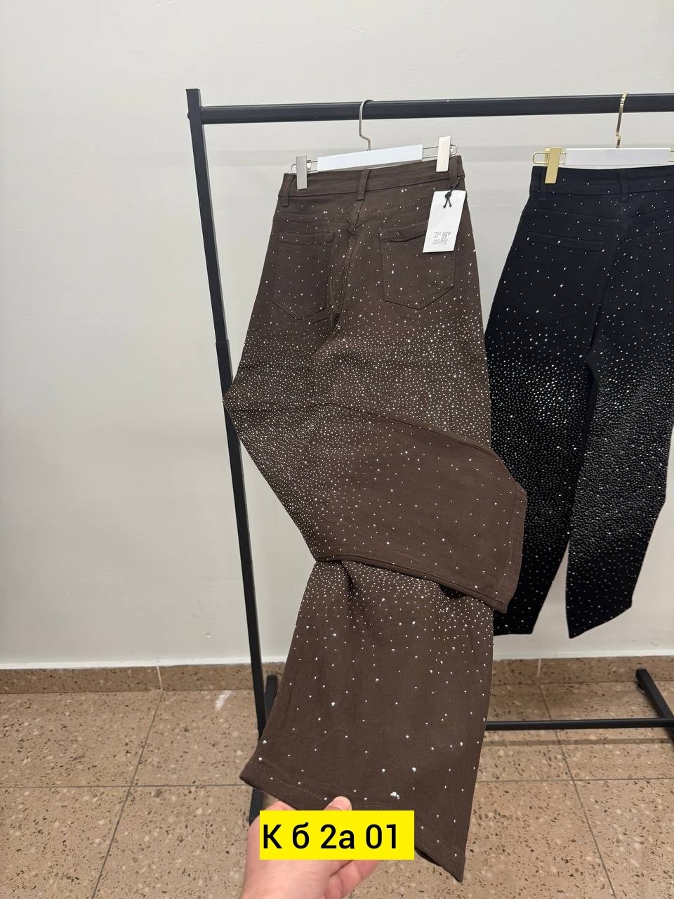 джинсы со стразами,брюки со стразами,джинсы со стразами женские,штаны со стразами,женские брюки со стразами