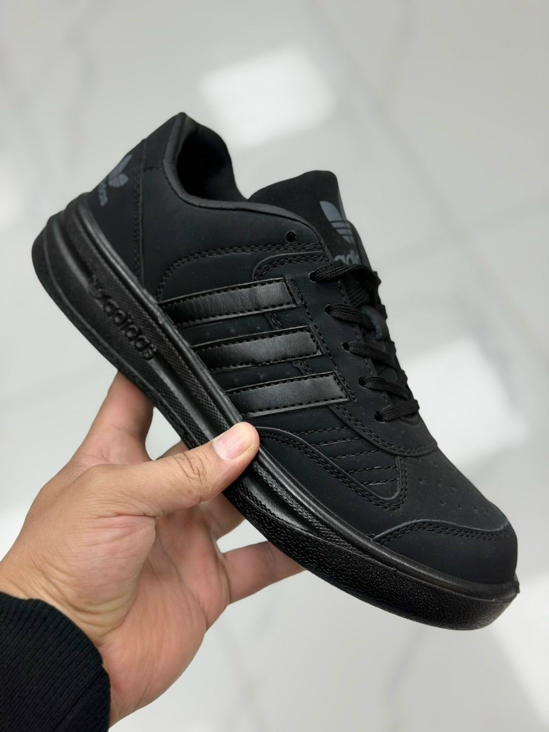 кроссовки adidas,мужские кроссовки adidas,кроссовки адидас,кроссовки адидас ilie nastase,