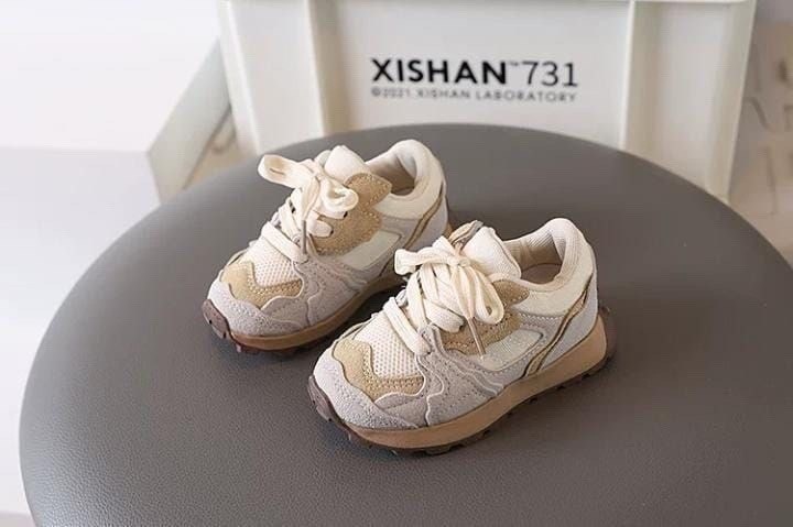 детские кроссовки,кроссовки,кроссовки мальчику,кроссовки для детей,повседневные кроссовки