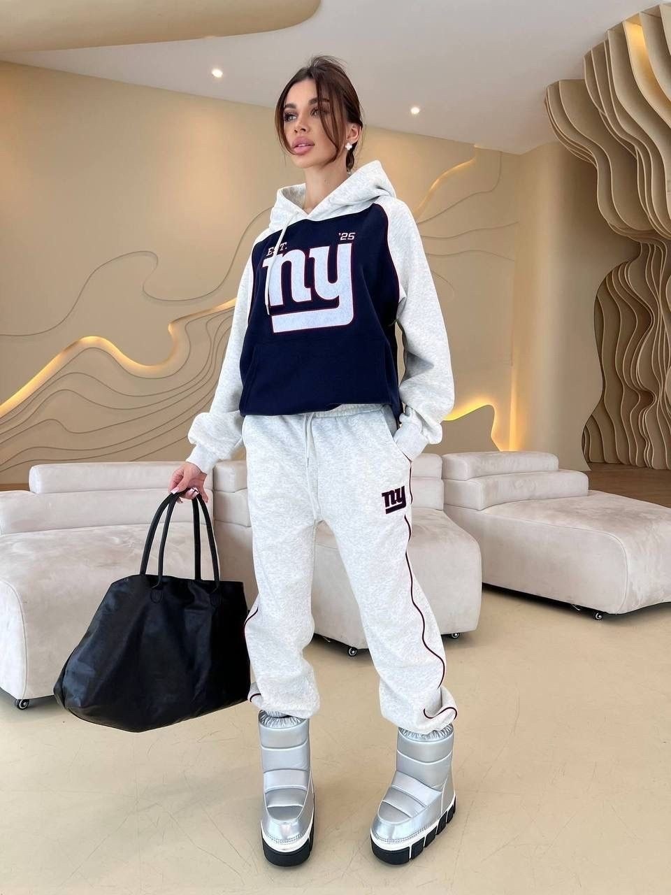 кофта модная,спортивный костюм,костюм спортивный женский,женский спортивный костюм на флисе,женские костюмы на флисе