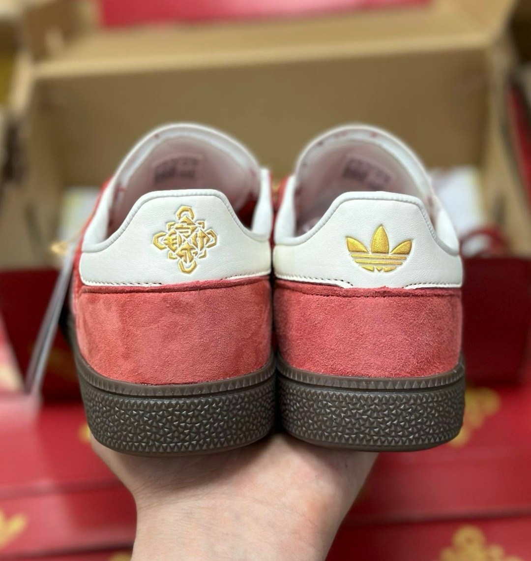 кроссовки adidas spezial,adidas кроссовки,adidas samba женские красные,кроссовки мужские женские adidas,adidas handball spezial