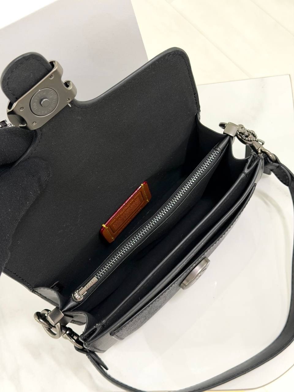 женская сумка coach,сумка coach,сумка через плечо coach,брендовая сумка через плечо coach,coach сумка на плечо