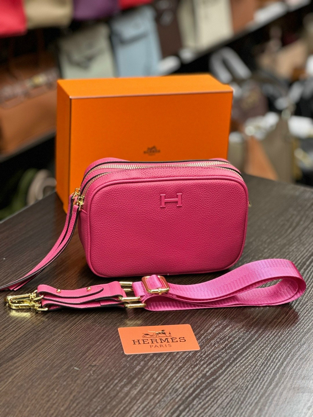 hermes сумка,hermes женская сумка,hermes сумка маленькая,сумка через плечо hermes,сумка оранжевая