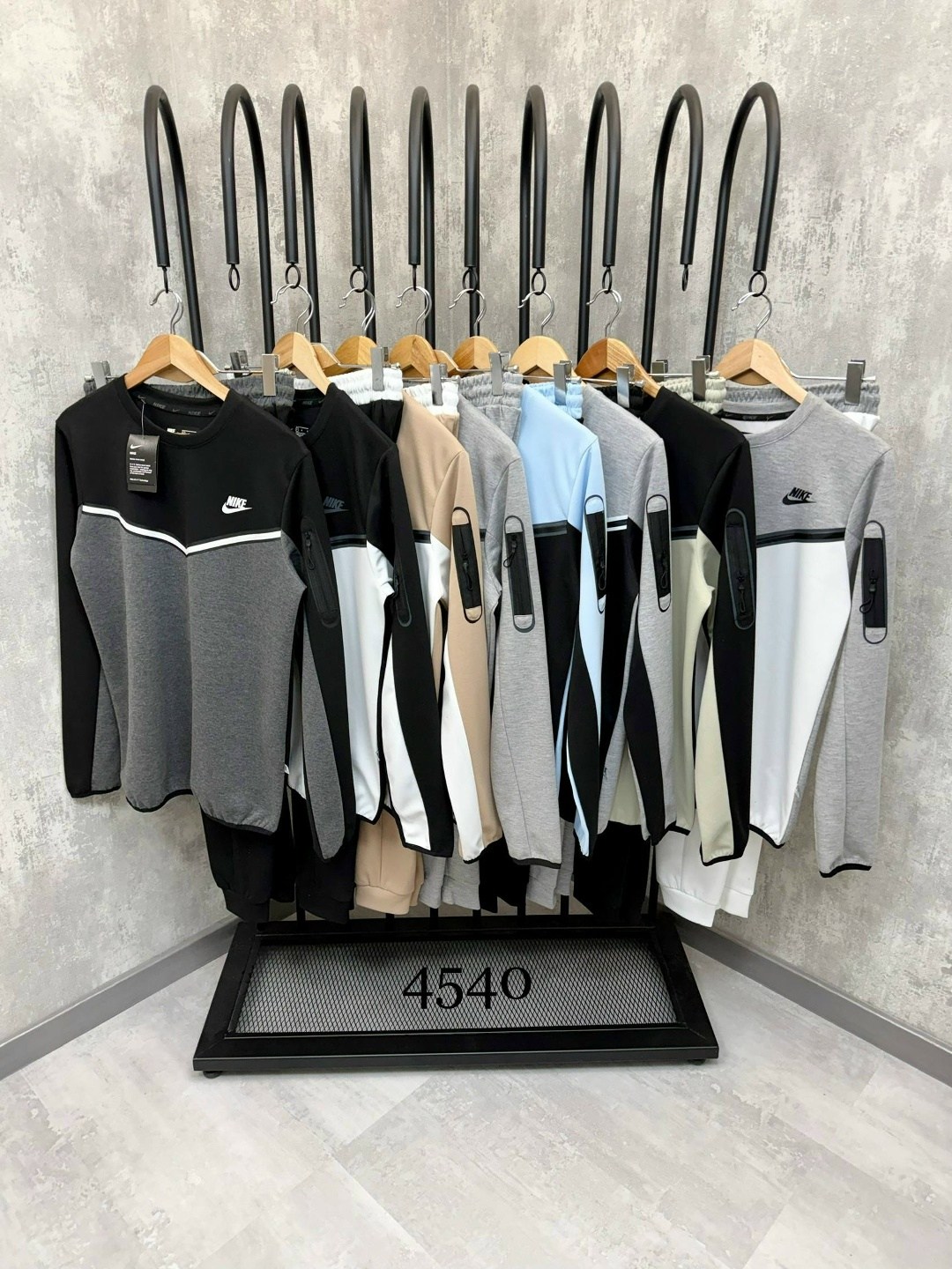 спортивные костюмы nike,спортивные костюм,спортивный костюм nike мужской,мужской спортивный костюм