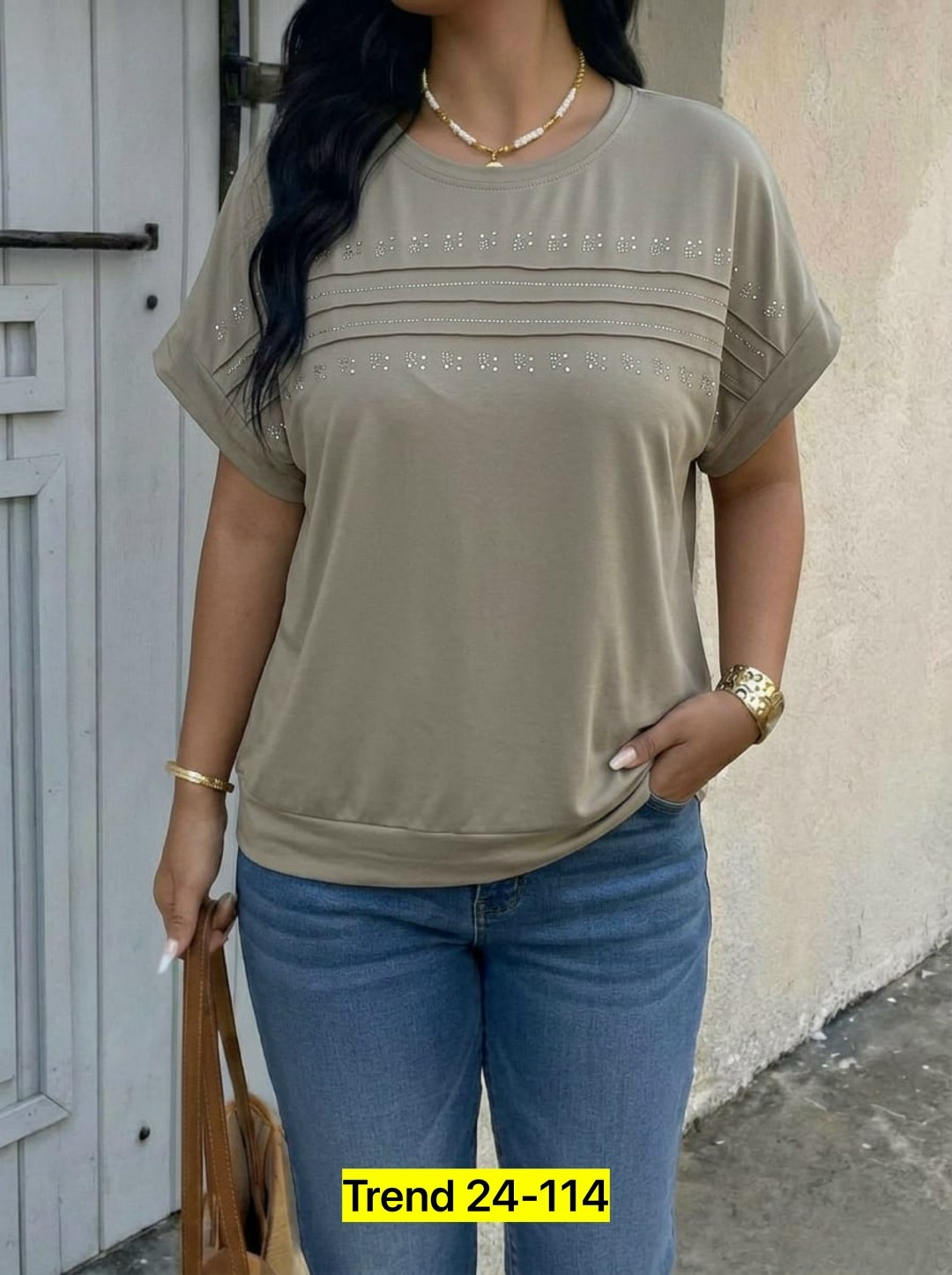 футболка женская,футболки модные,,футболка со стразами