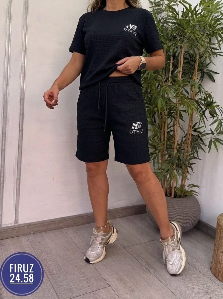 костюмы женские,женский спортивный костюм с шортами,костюм комплекты,спортивные костюм,тонкие спортивные костюмы женские