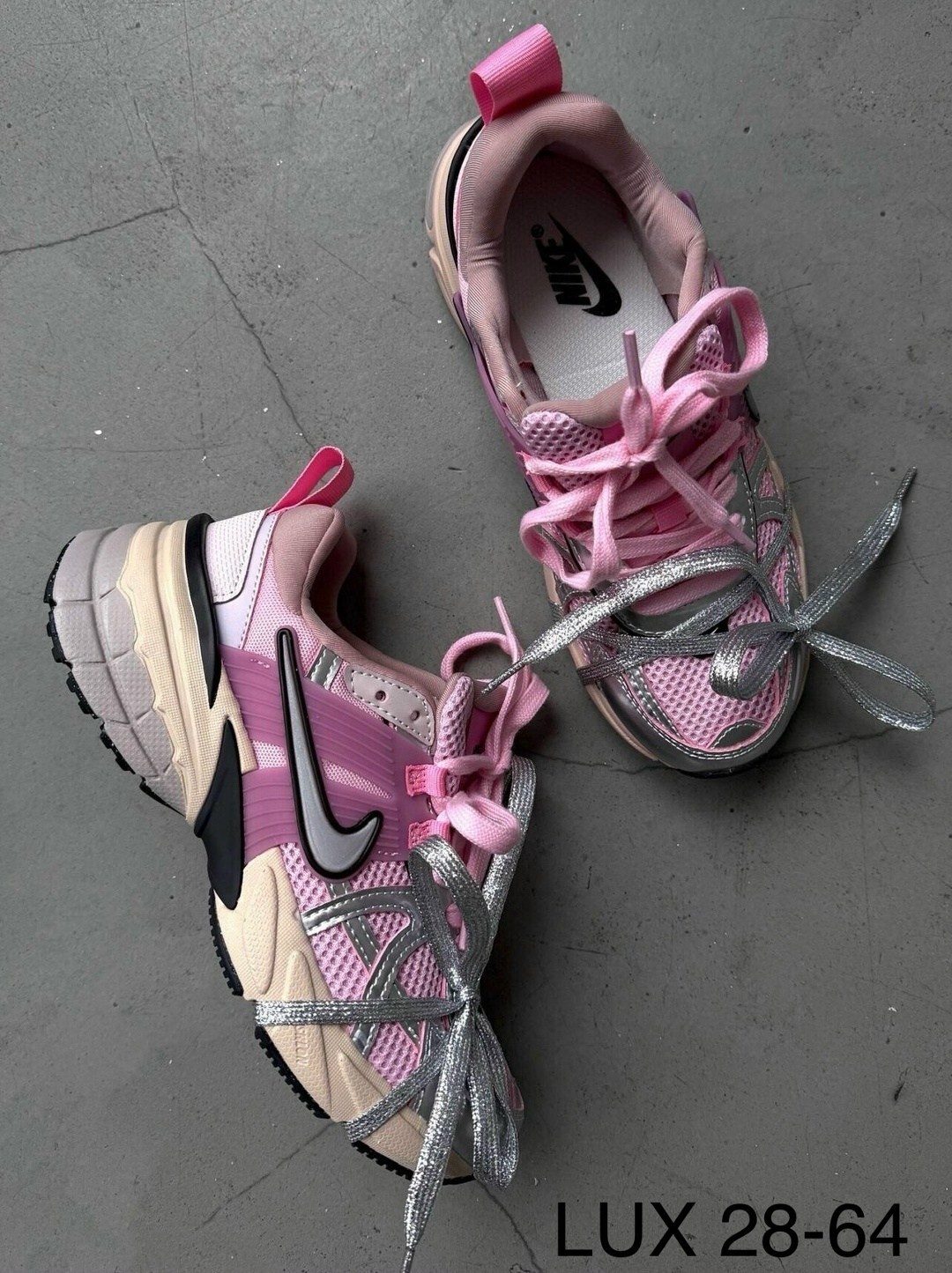 кроссовки nike v 2 k run,кроссовки nike,nike кроссовки для бега,кроссовки для бега v2k run женские с низким верхом розовые/серебристые nike,кроссовки беговые женские