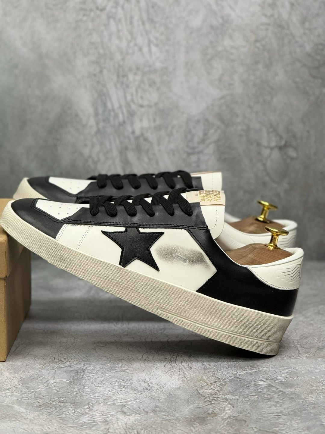 ,кроссовки stardan black white golden goose,кроссовки golden goose,кеды golden goose,golden goose stardan