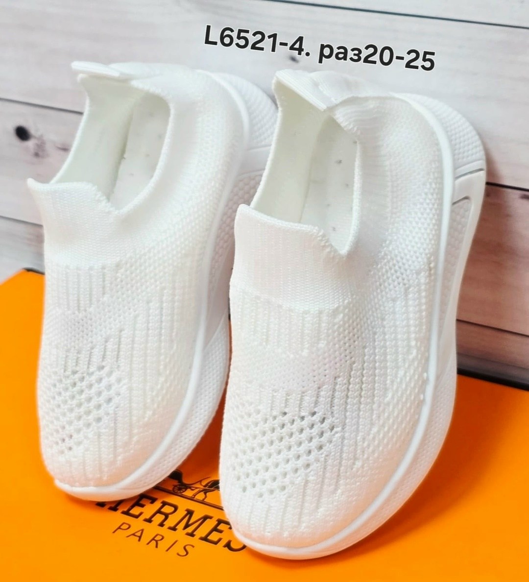 ,кроссовки слипоны для мальчика,кроссовки мальчику,кроссовки,спортивная