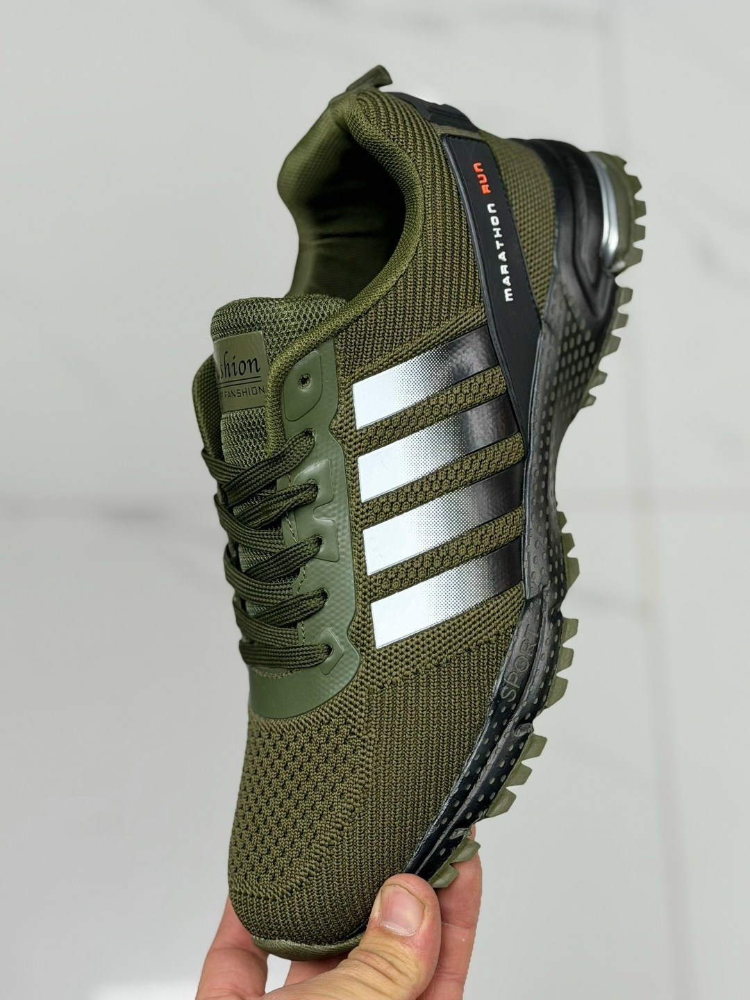 кроссовки adidas,кроссовки мужские adidas,кроссовки,кроссовки adidas marathon,мужская  кроссовки