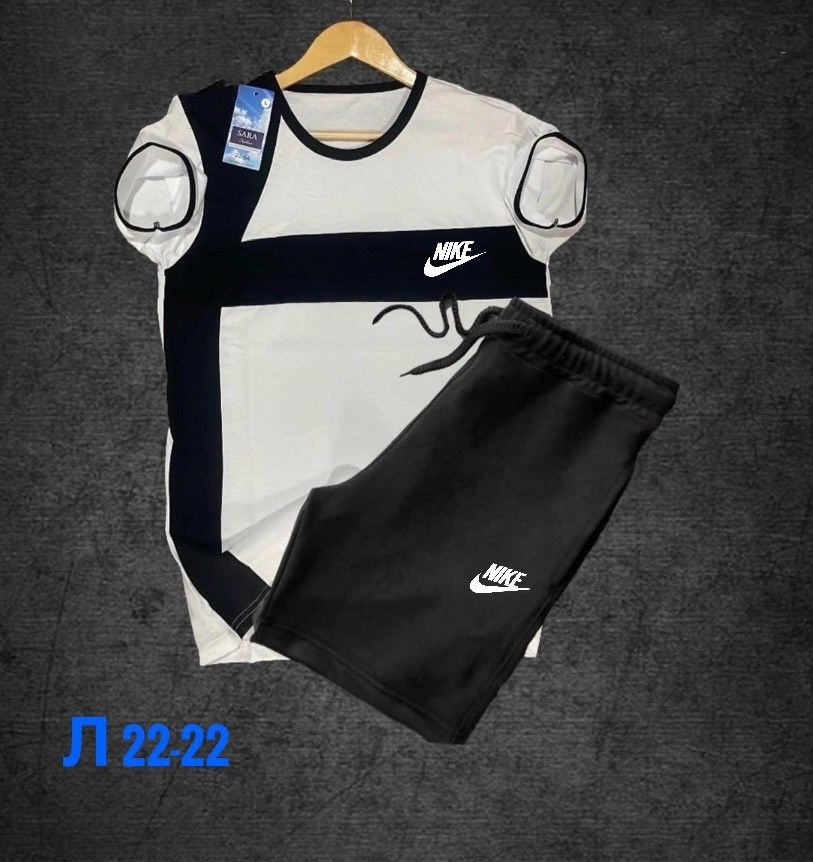 костюм спортивный для мальчика,спортивный костюм adidas,пацан в костюме,спортивные костюм