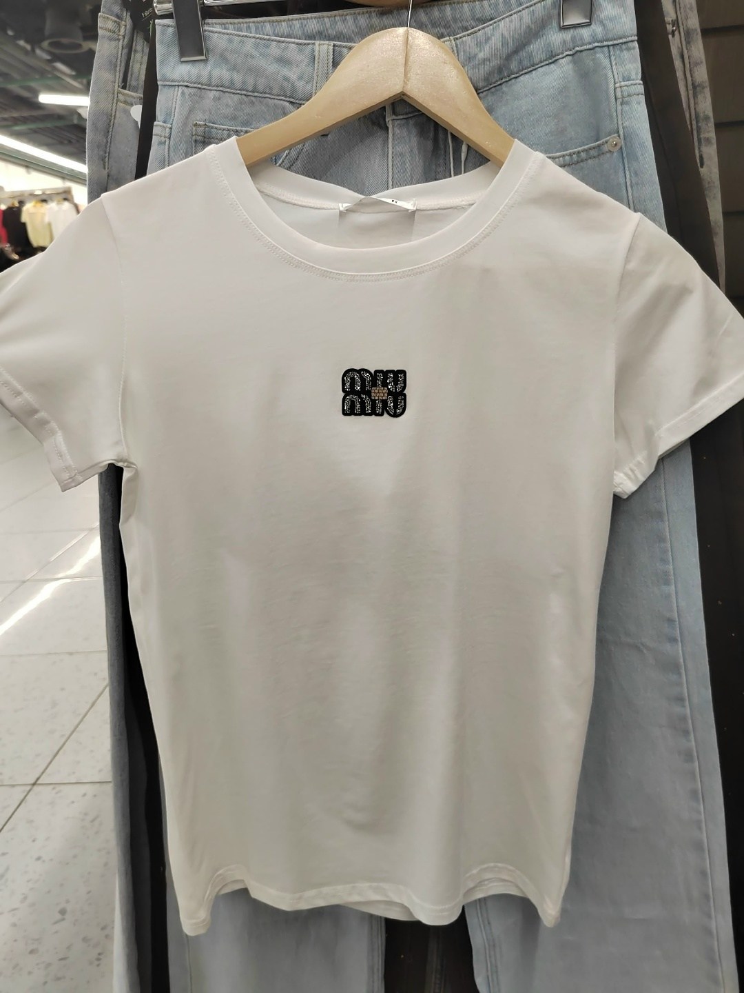 футболки женская,футболке,футболки женские с принтом,футболка стильная,белая футболка женская