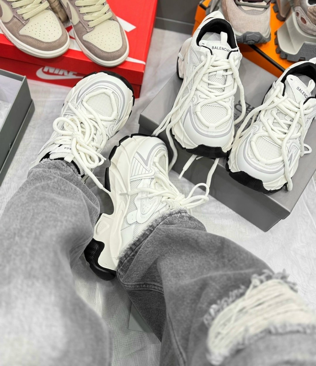 кроссовки женские balenciaga,женские массивные кроссовки,женские кроссовки,массивные кроссовки,кроссовки balenciaga