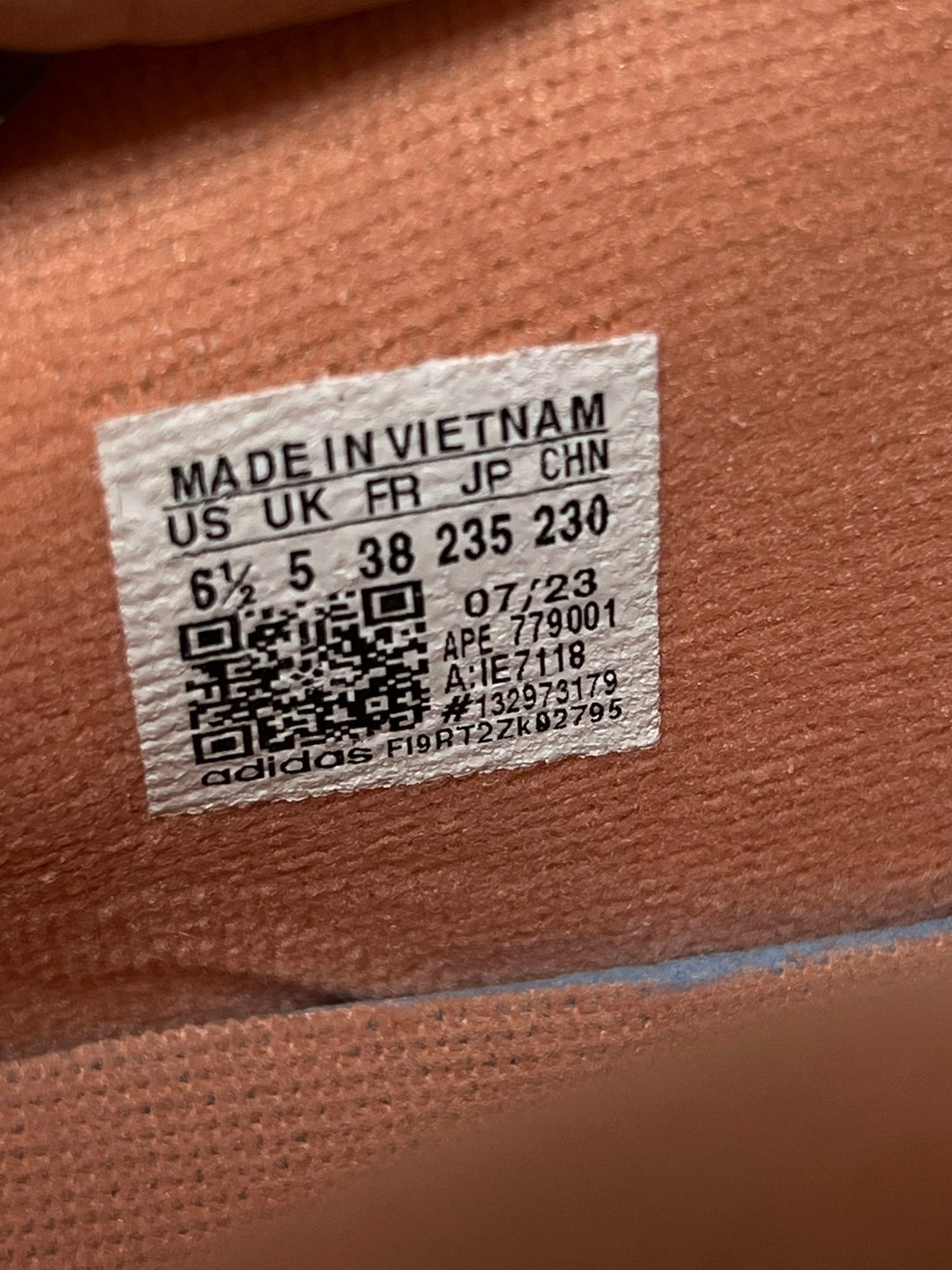 кроссовки adidas,кроссовки adidas original,кроссовки,кроссовки адидас,кроссовки adidas женские