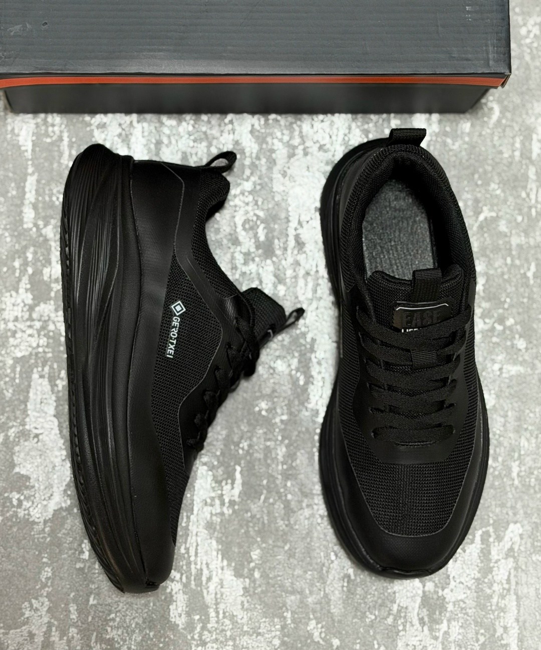 ,кроссовка мужской,кроссовки мужские,черные кроссовки, спортивная