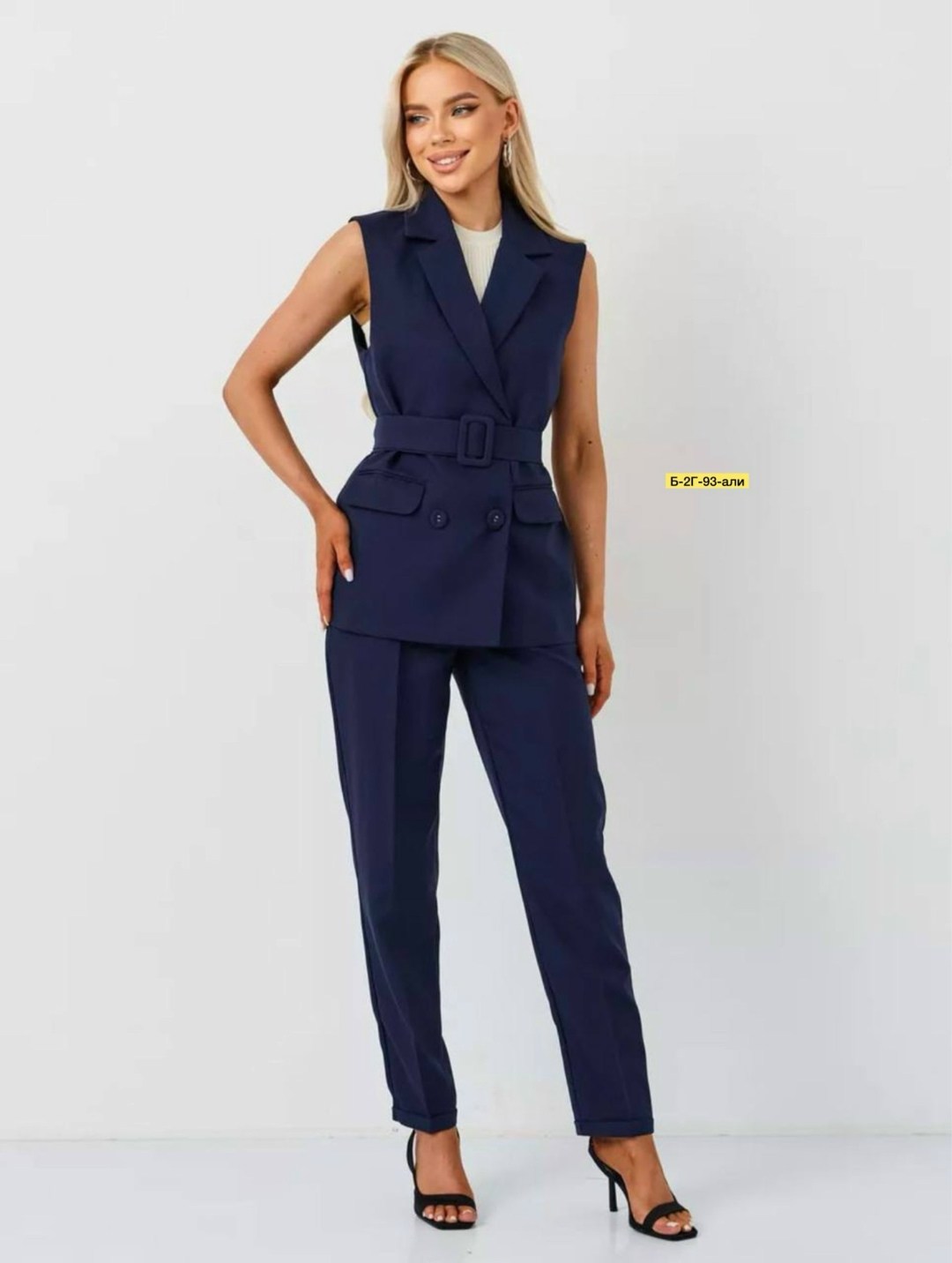 жилет женский,жилет удлиненный,жилет с поясом,жилет,классический жилет