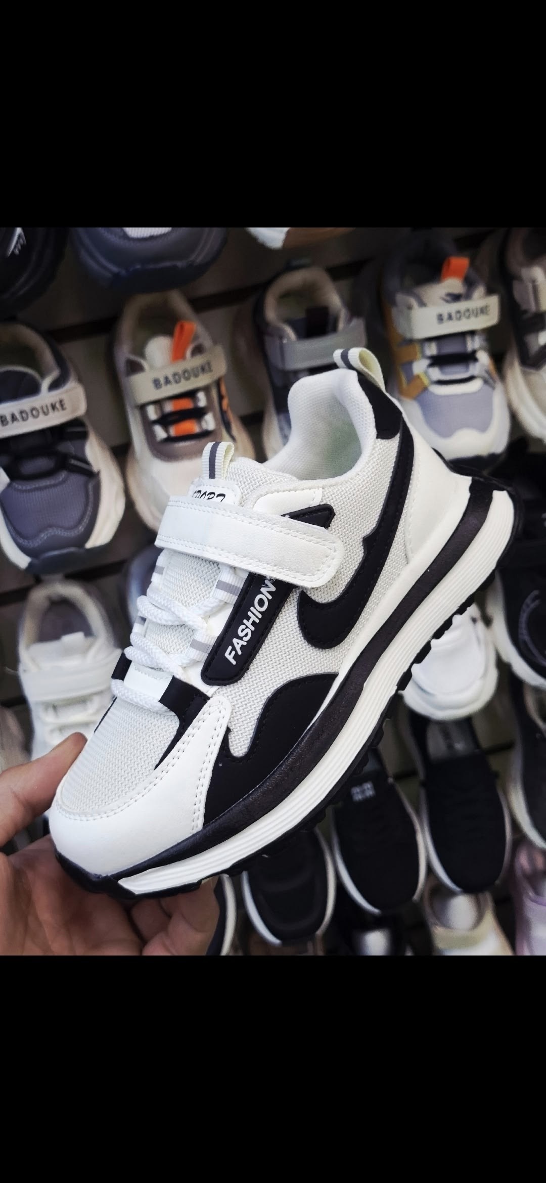 кроссовки adidas,детские кроссовки,кроссовка детская,спортивная ,детские кроссовки для мальчика