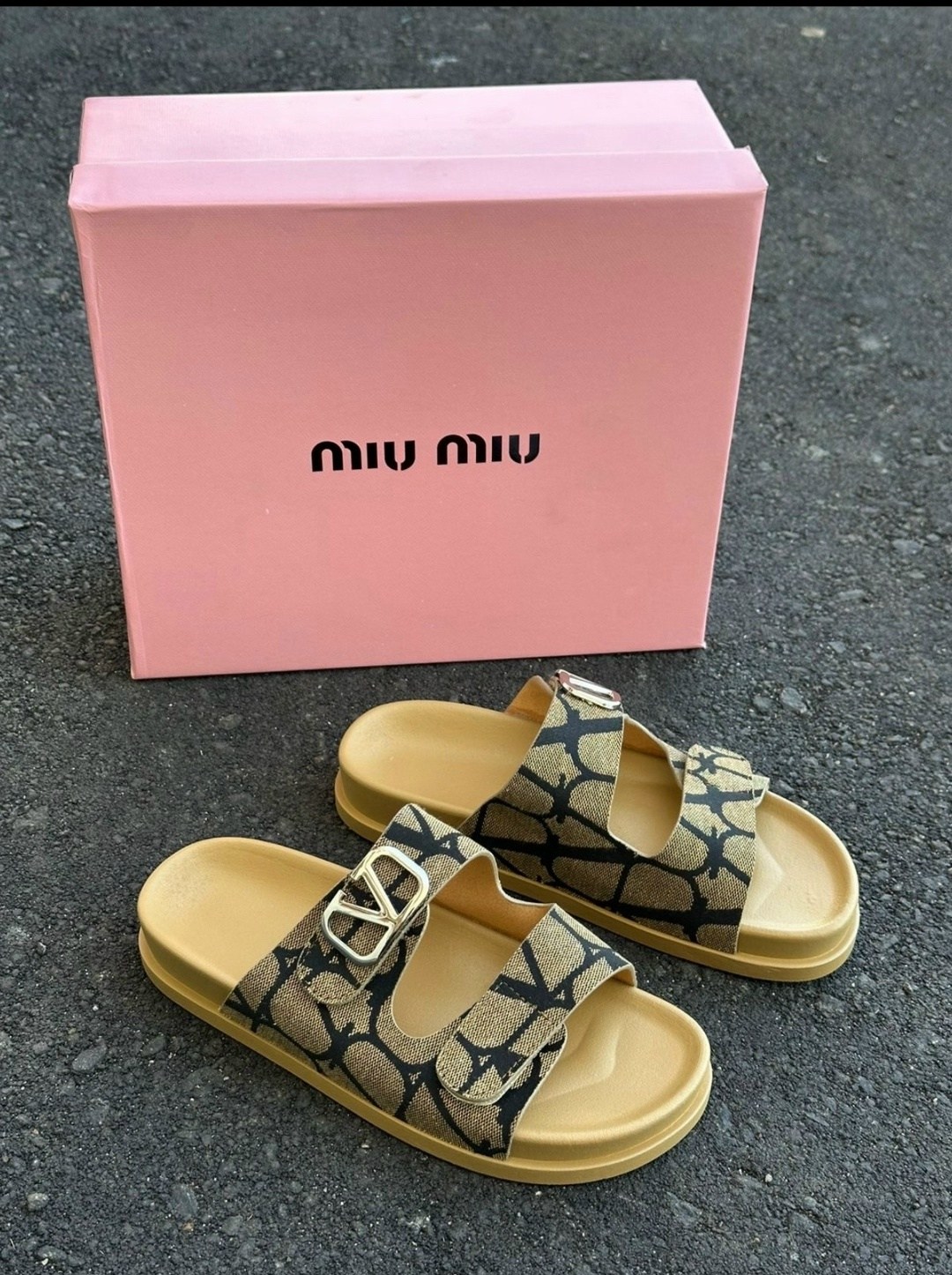 ,женские сандалии,сандалии,сандалии valentino,шлепанцы женские