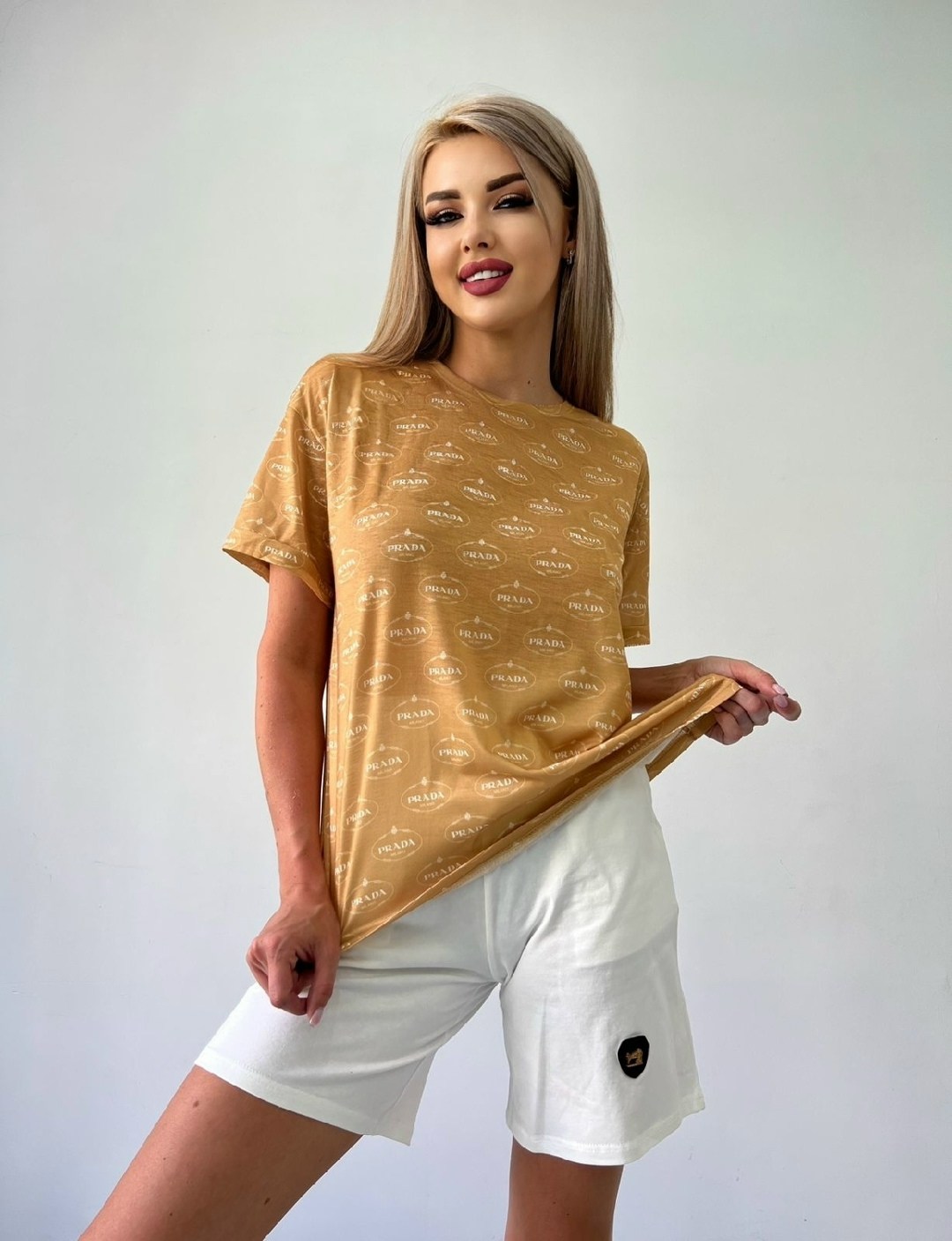 футболки женская,футболки базовая,футболки женские оверсайз,футболка стиль,футболка бежевая