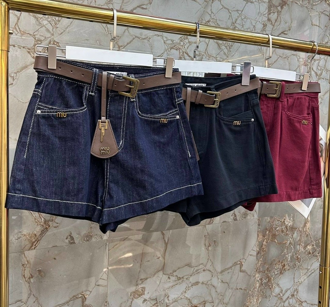 майка miu miu,стильная майка,брендовые вещи,топ женский,майка топ