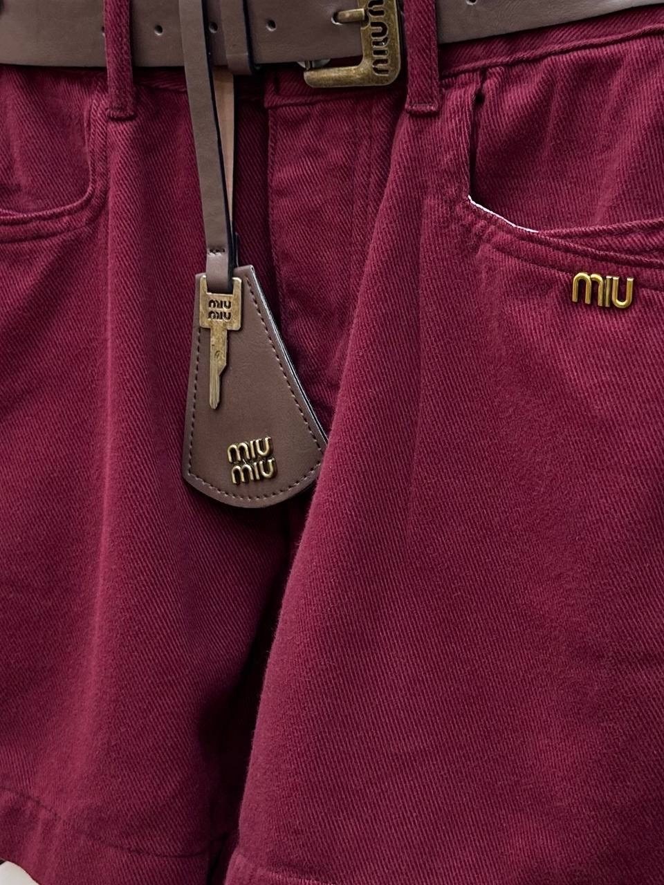 майка miu miu,стильная майка,брендовые вещи,топ женский,майка топ