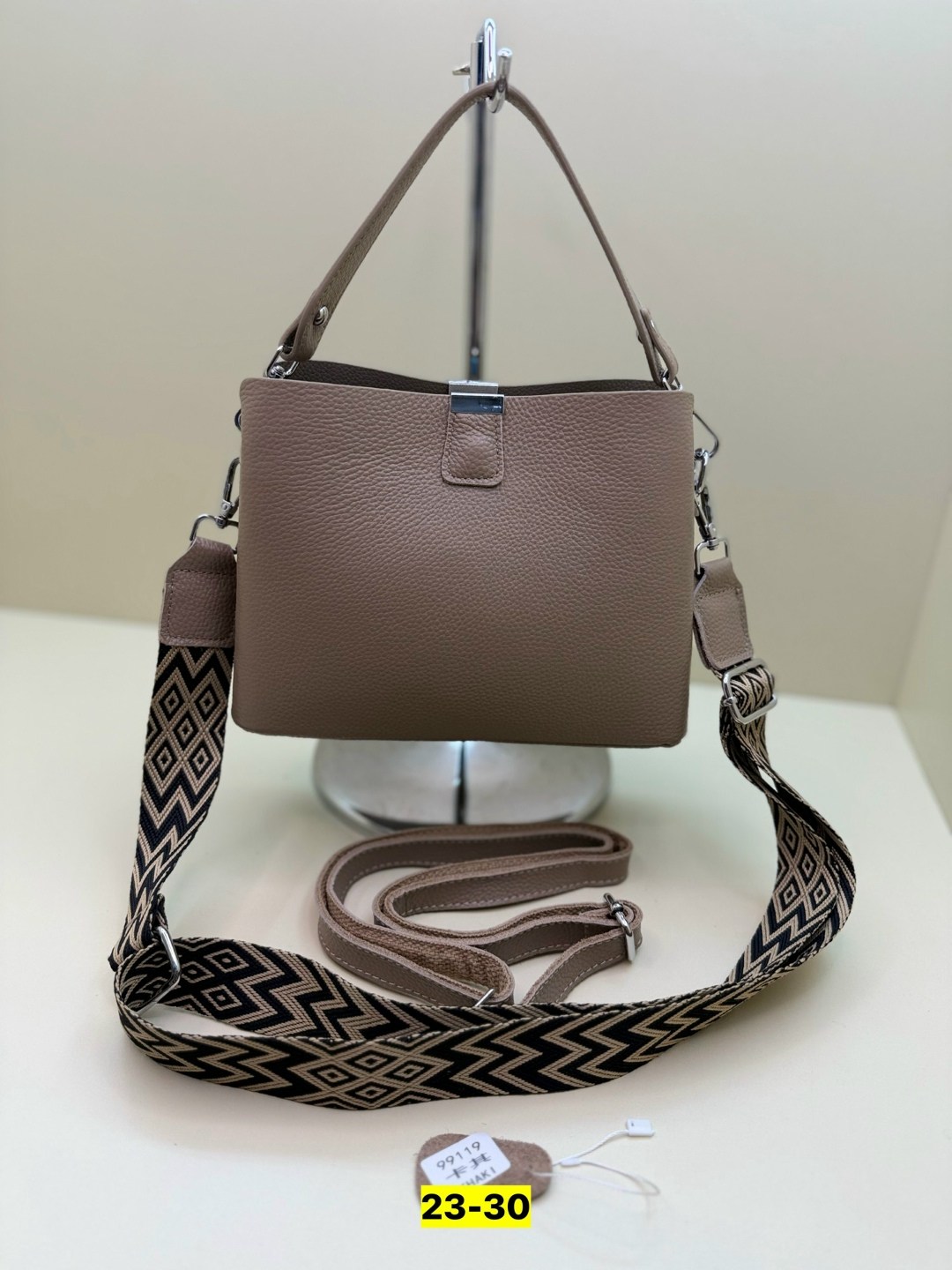 сумка,сумки женская,белая сумка женская,белая сумка,женская кожаная сумка