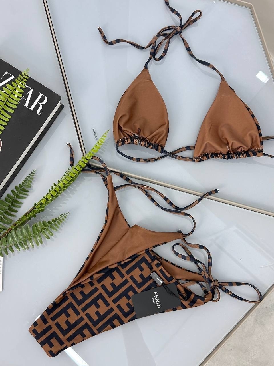 девушка,красивая брюнетка,красива девушка,модель с,купальник