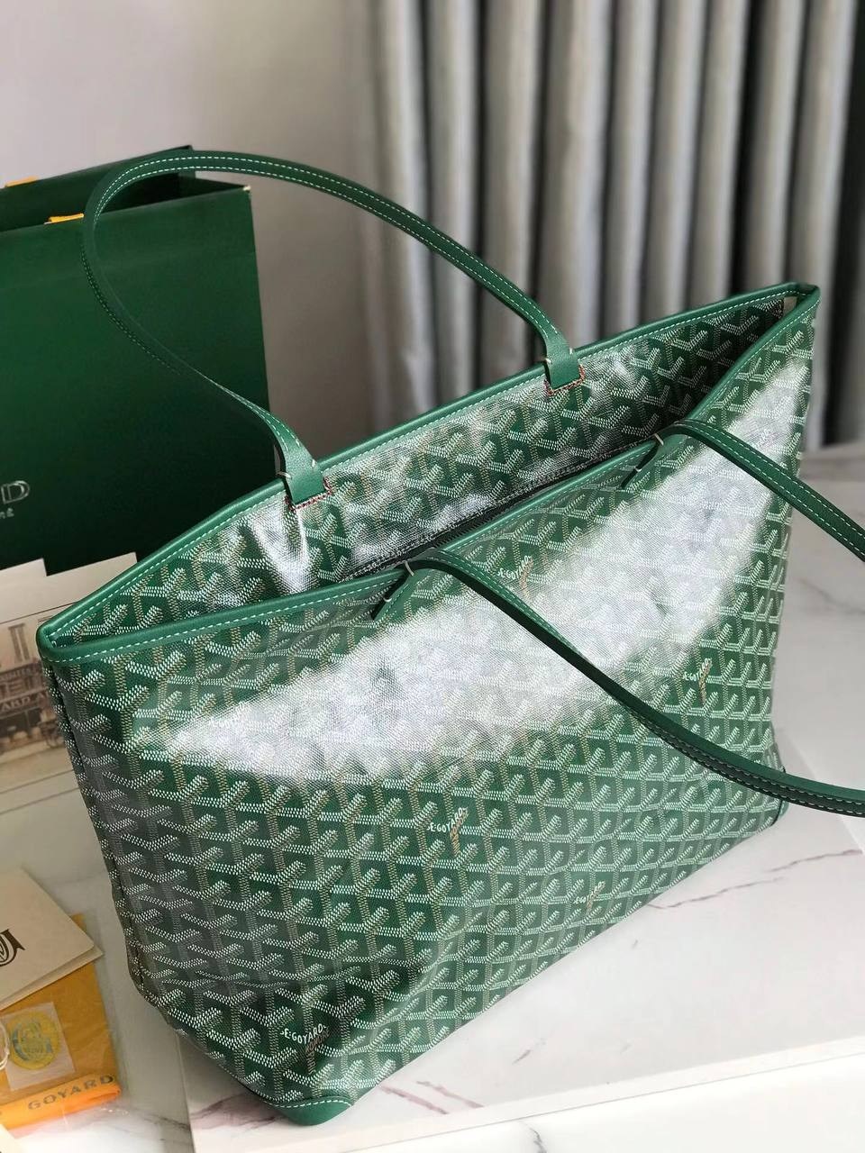 зеленая сумка гоярд,сумка goyard,сумка,модная сумка,зеленая сумка