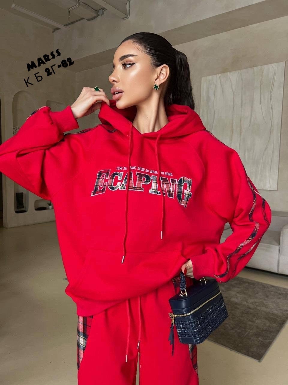 спортивный костюм,cпортивный костюм женский на флисе,женские костюмы,женский красный костюм miu miu