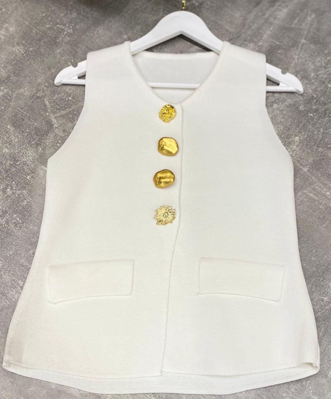 жилет на пуговицах,жилет и юбка,юбка с лямками,костюм женский,платье стильное