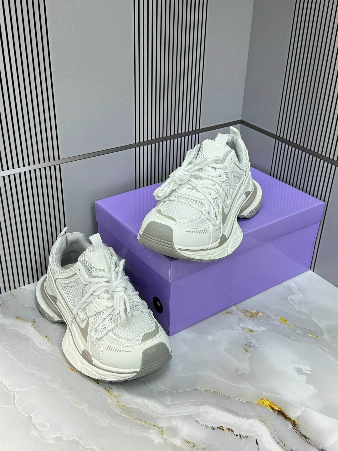 женские кроссовки,кроссовки женские balenciaga,массивные кроссовки,кроссовки для женщин,кроссовки модные