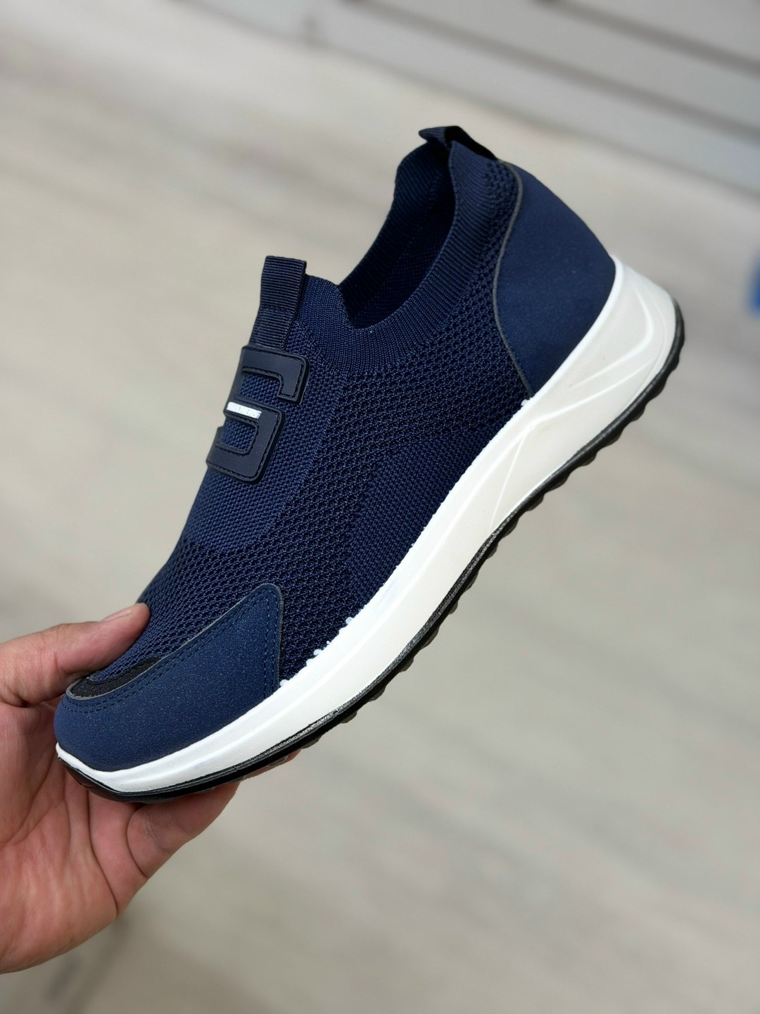 ,женские кроссовки,спортивная ,кроссовки повседневные,мужские кроссовки