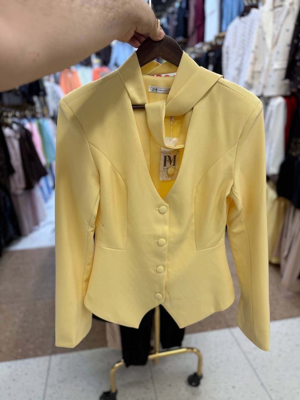 жакет,жакет приталенный,пиджак женский коричневый,пиджак,женские пиджаки