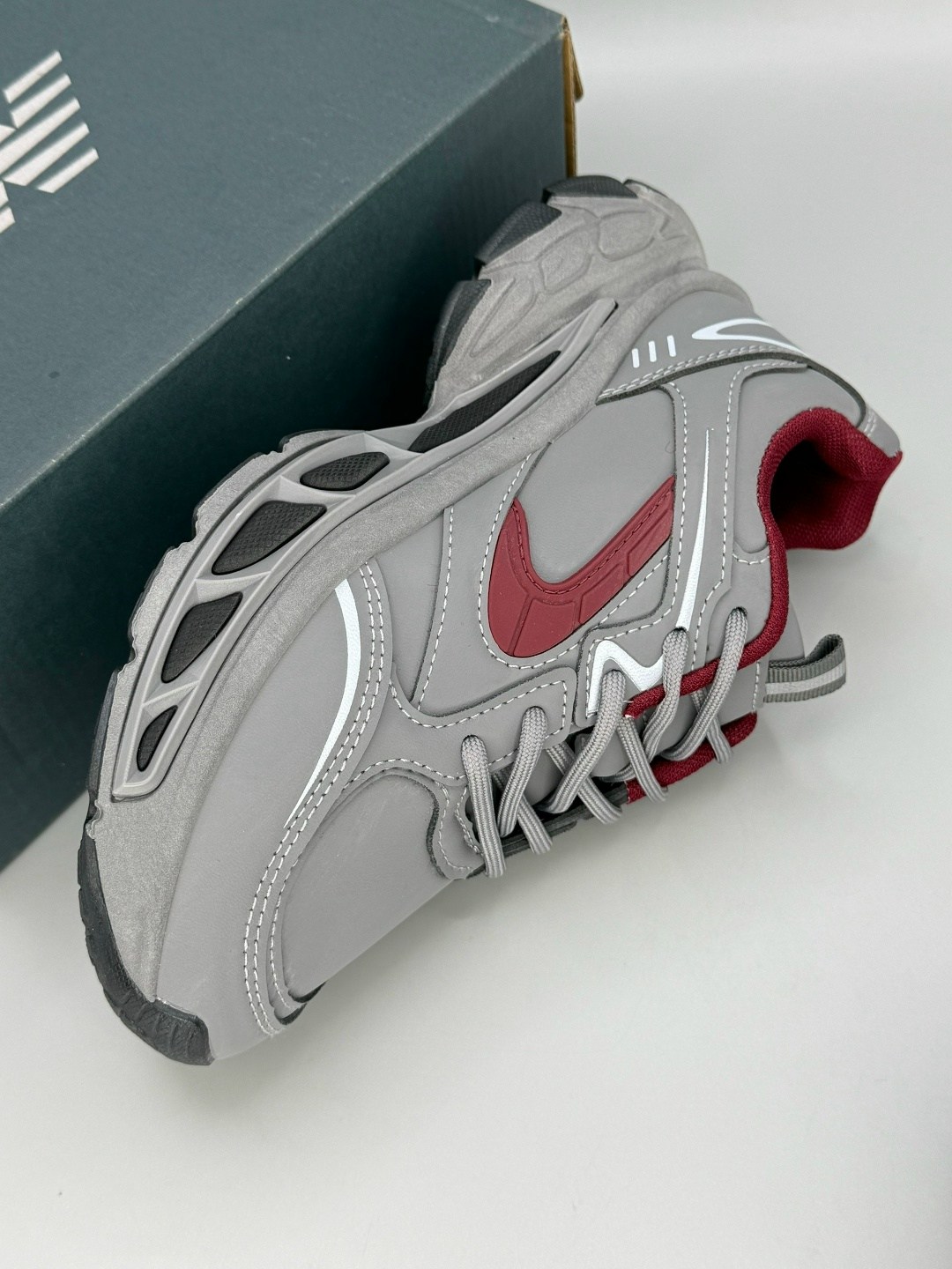 кроссовки,женские кроссовки,массивные кроссовки,низкие кроссовки,кроссовка