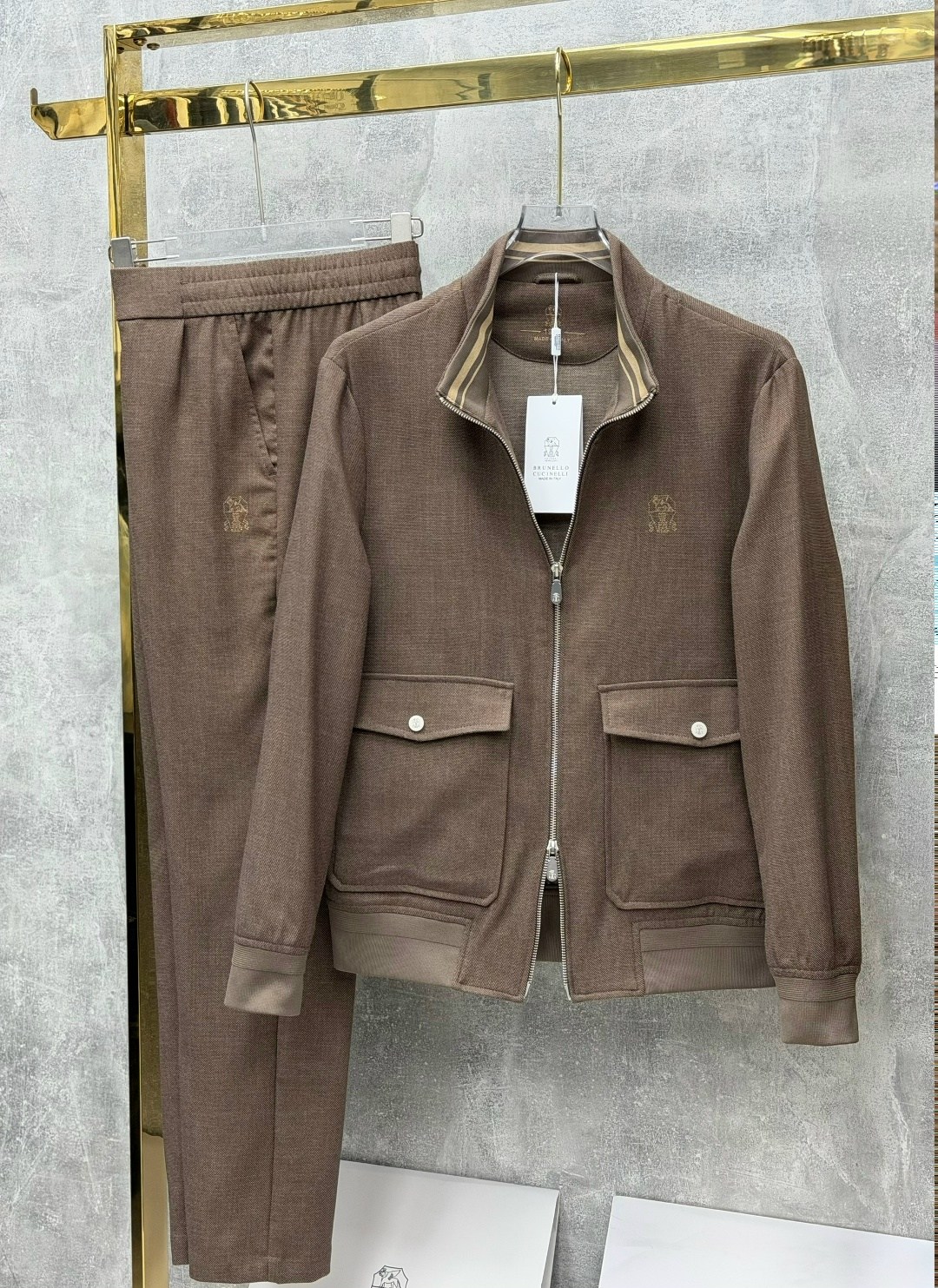 спортивный костюм loro piana,костюм brunello cucinelli,спортивный костюм brunello cucinelli,loro piana костюм,костюм лоро пиано мужской