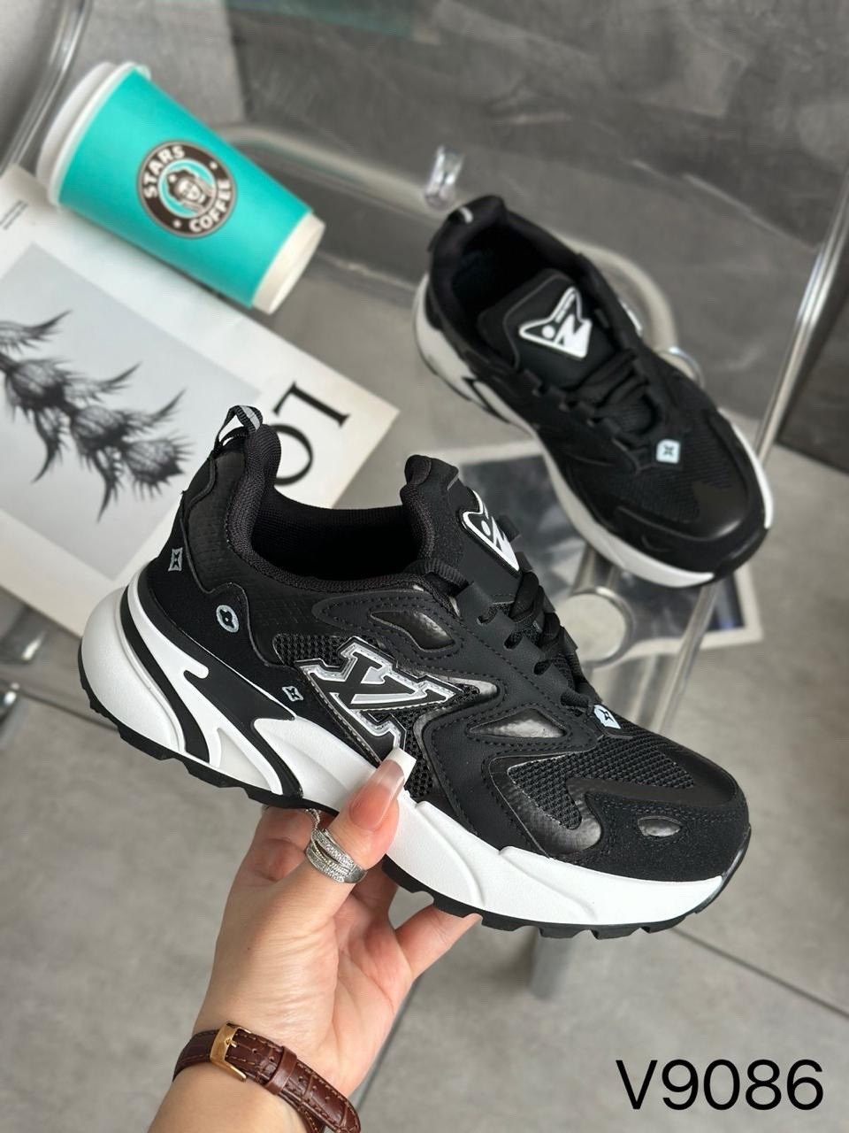 кроссовки,брендовые кроссовки,кроссовки женскиe,повседневные кроссовки,мужские кроссовки