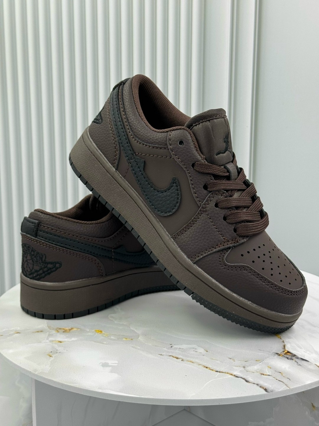 nike air jordan 1 low,nike air jordan 1 low mocha brown,air jordan 1 low,кроссовки,баскетбольная