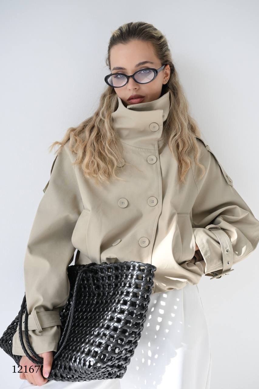 куртка тренч,куртка с карманами,легкая куртка,куртка женская,короткий тренч