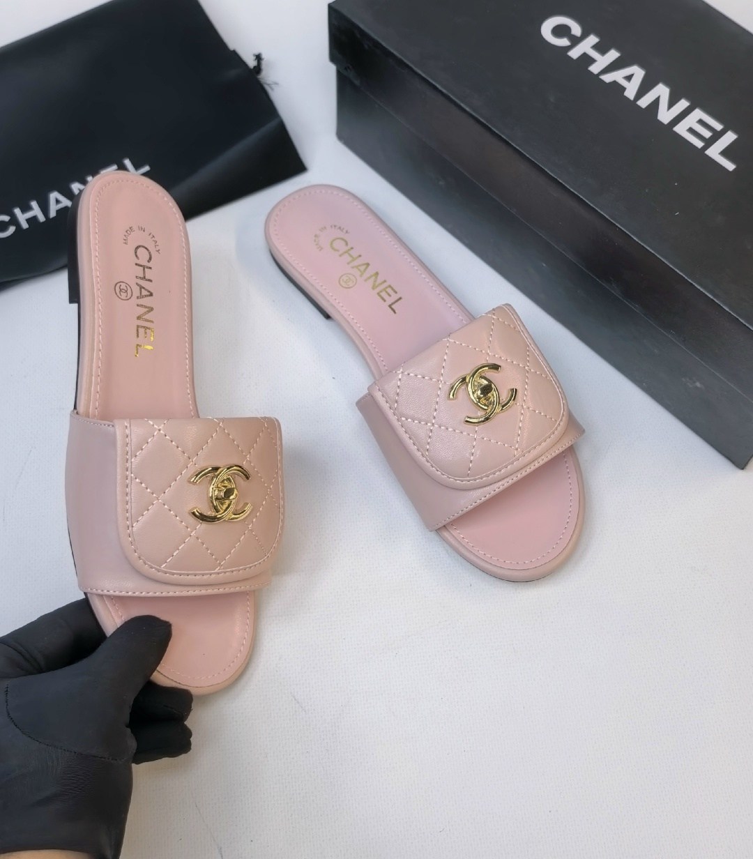 шлепанцы chanel,chanel шлепанцы женские,тапочки женские chanel,шлепанцы женские chanel a123581 розовые,женские кожаные шлепанцы chanel 2026-2026 розовые