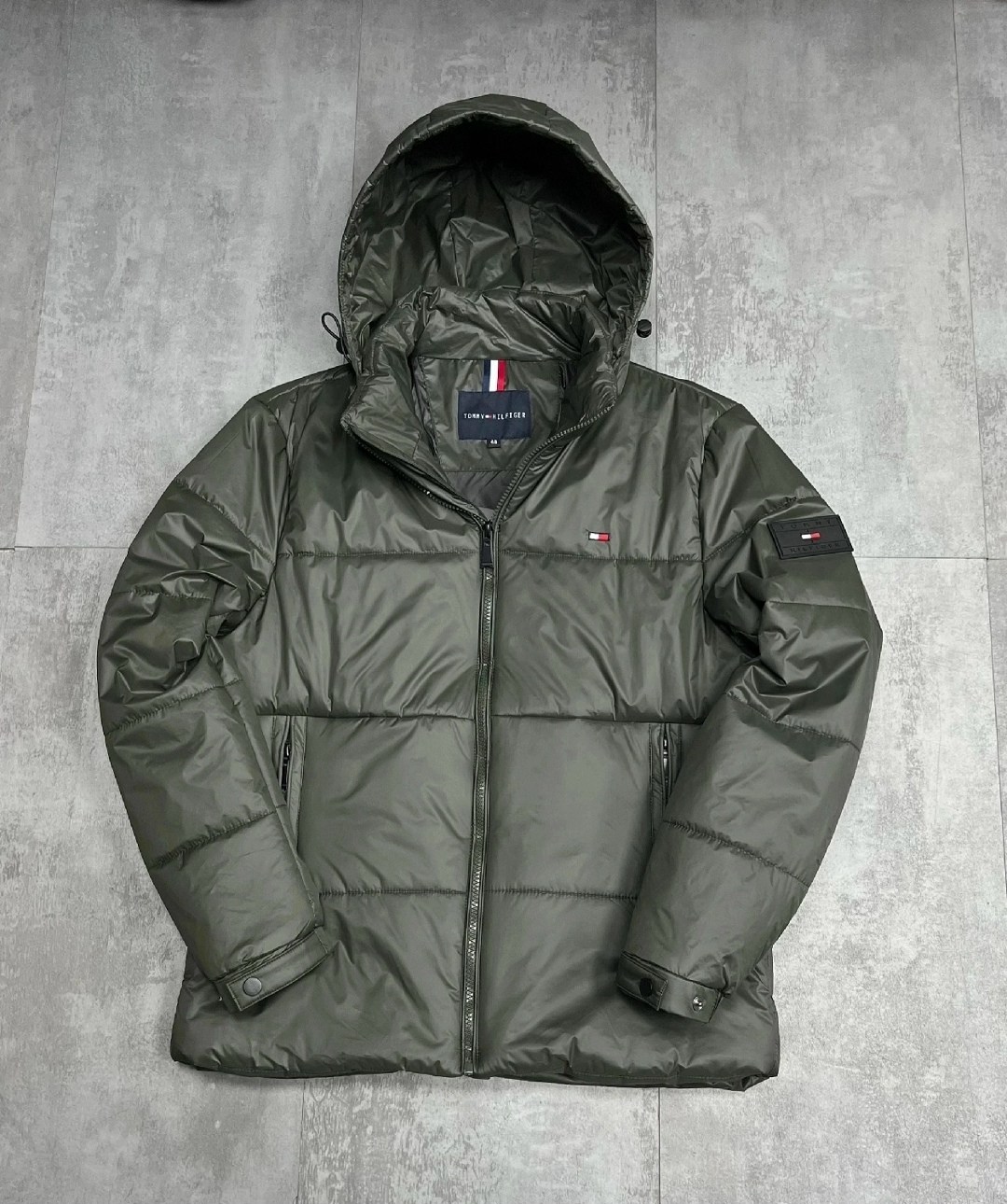 зимняя куртка tommy hilfiger,томми хилфигер куртка с капюшоном мужская хаки,куртка tommy hilfiger мужская,куртка демисезонная мужская,куртка мужская