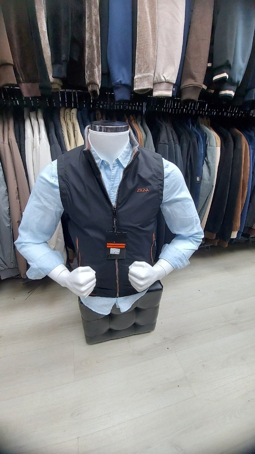 жилет мужской,жилет,жилет с воротником,мужская жилетка