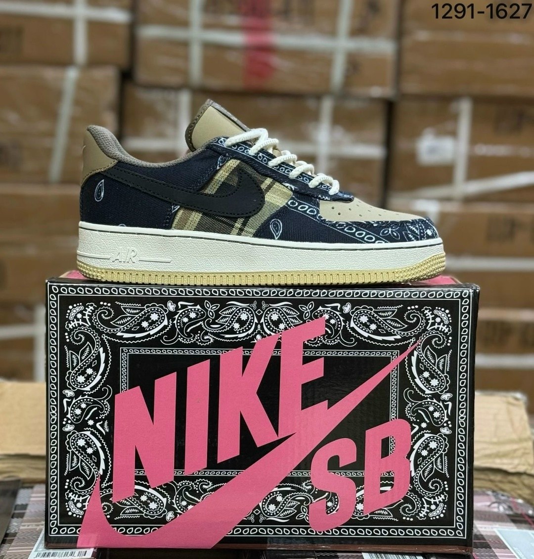 nike sb dunk low travis scott,кроссовки nike dunk low sb x travis scott,кроссовки,кроссовки travis scott x nike air force 1 low,travis scott x nike sb dunk low