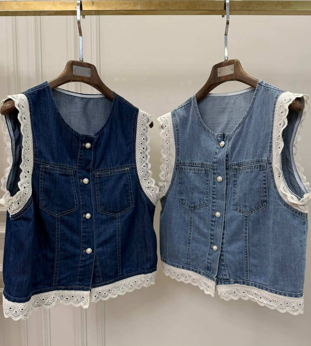 джинсовая жилетка,джинсовый жилет женский,джинсовый жилет,жилет из старых джинсов своими руками для женщины,джинсовая жилетка с карманами