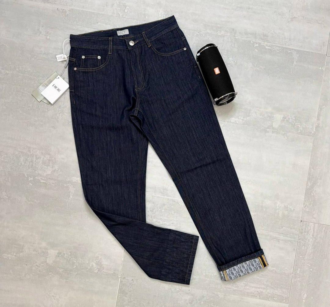 джинсы стильные,мужские джинсы,джинсы молодежные,джинсы,джинсы прямого кроя