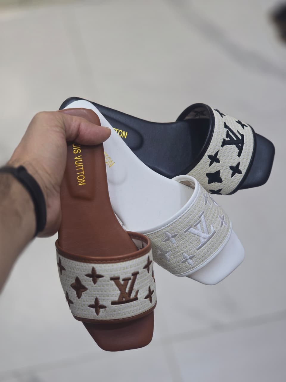 ,женские шлепанцы,шлепанцы женские пляжные,шлепанцы женские летние,шлепанцы на плоской подошве