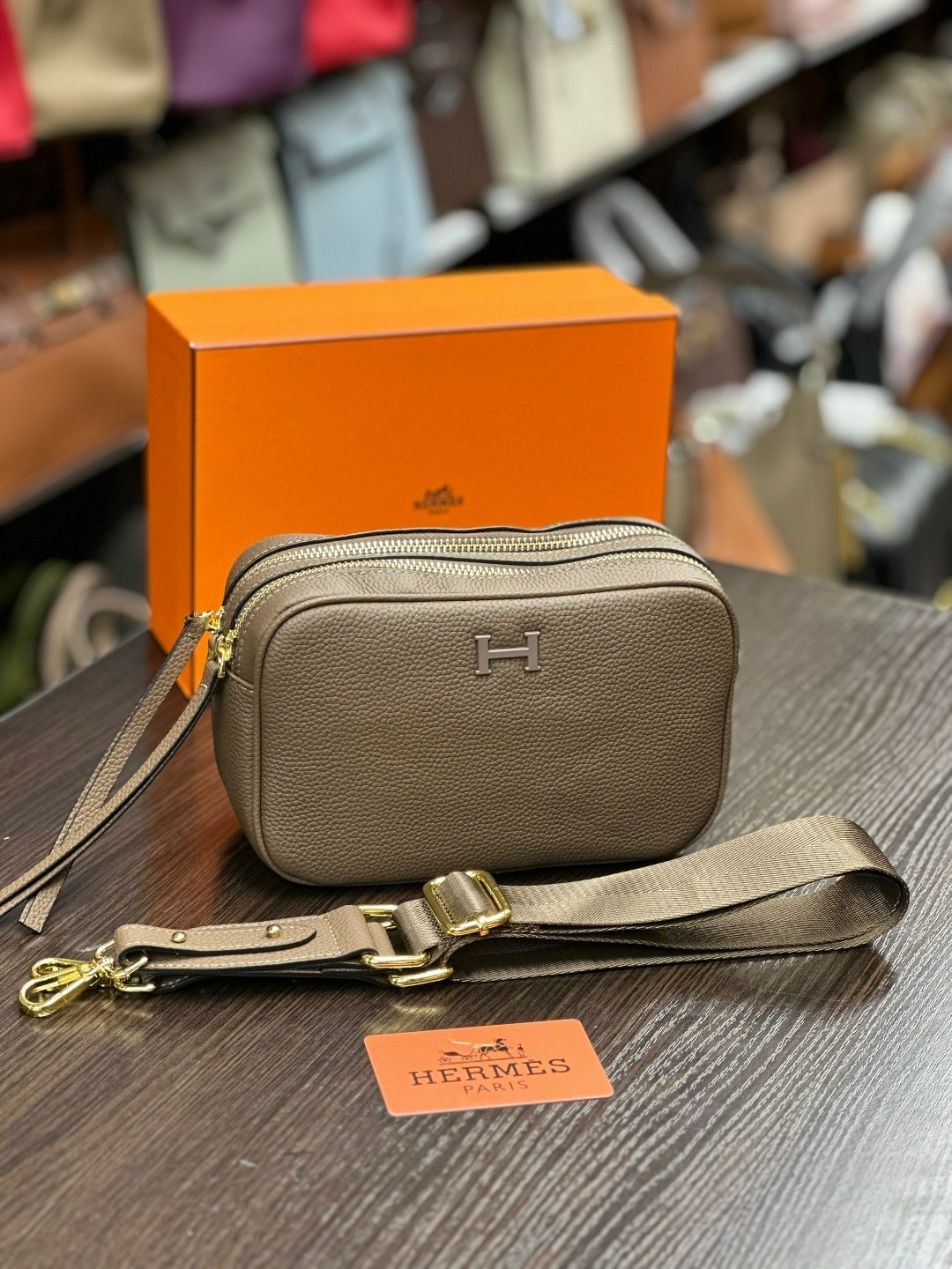 hermes сумка,hermes женская сумка,hermes сумка маленькая,сумка через плечо hermes,сумка оранжевая